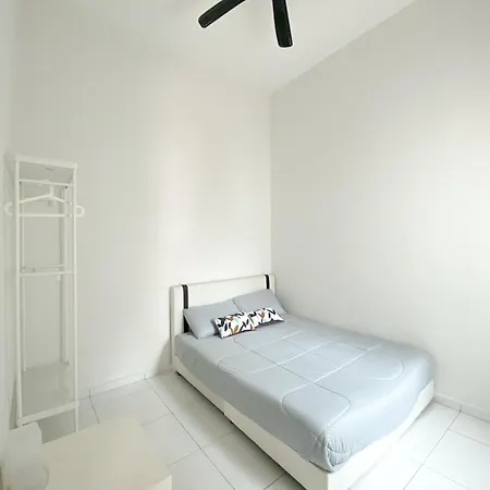 Cosy House For Family Or Group In Bukit Beruang Melaka Villa Kampong Pengkalan Batu Exterior photo